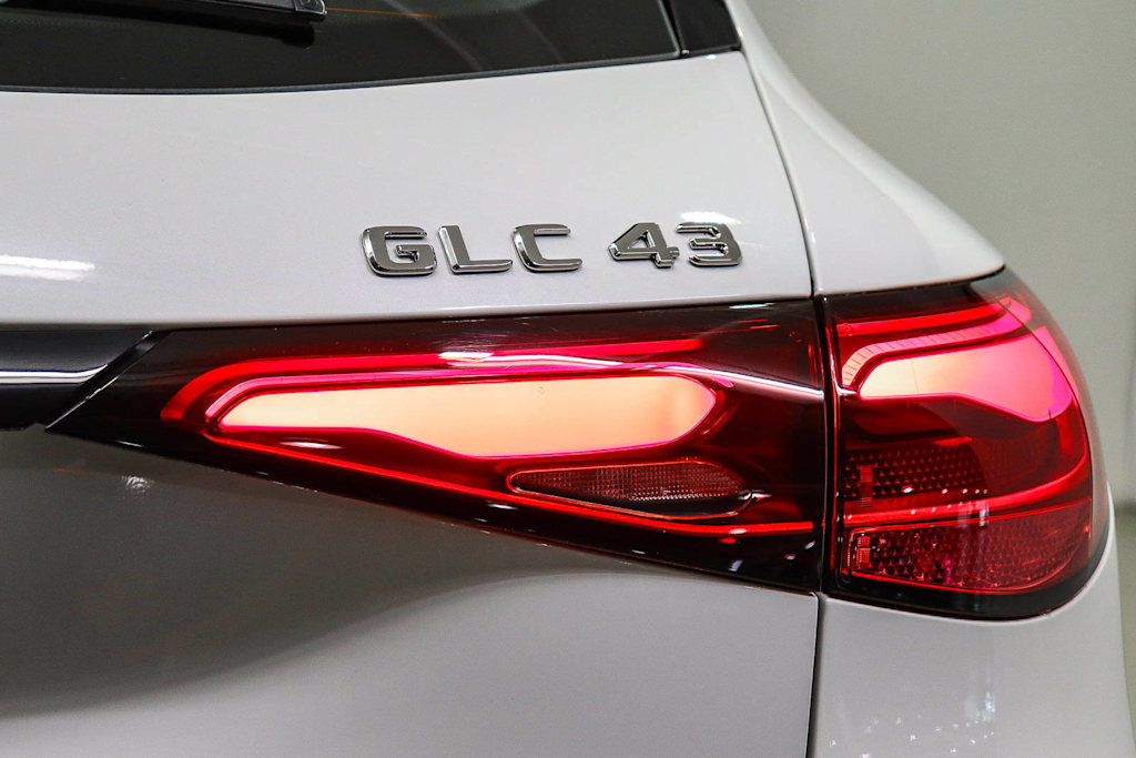 Thumbnail: 2026 Mercedes-Benz GLC - 13