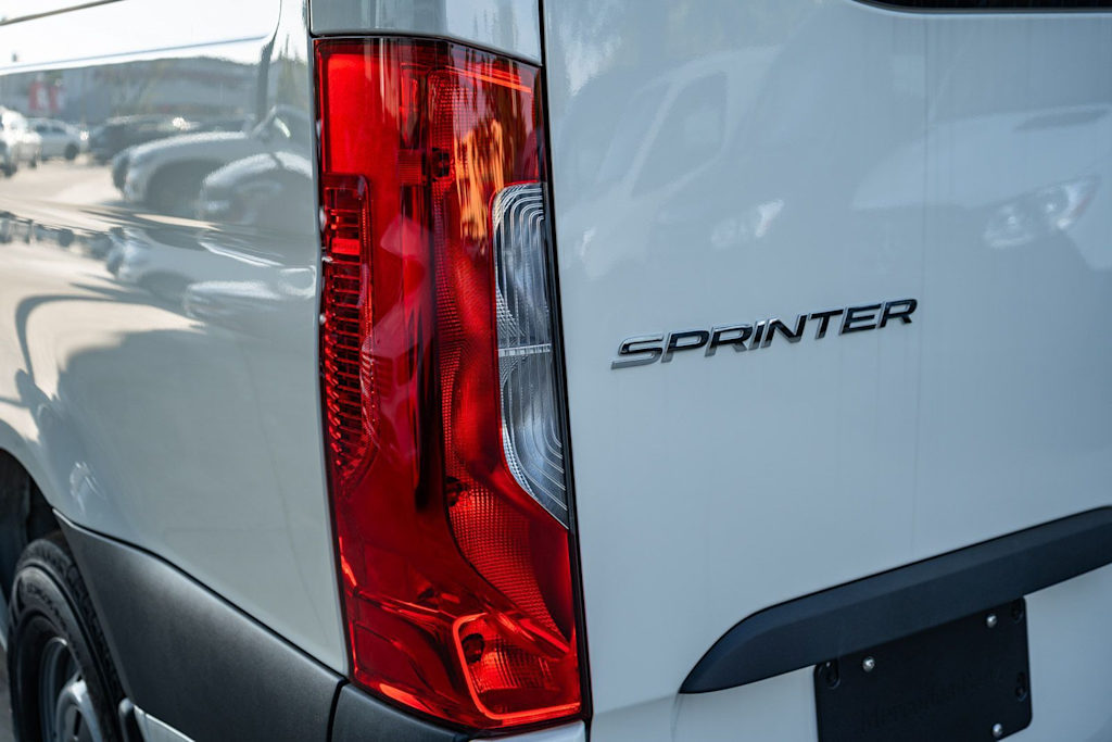 Thumbnail: 2026 Mercedes-Benz Sprinter - 19