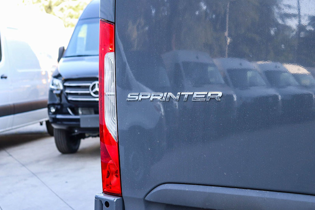Thumbnail: 2026 Mercedes-Benz Sprinter - 6
