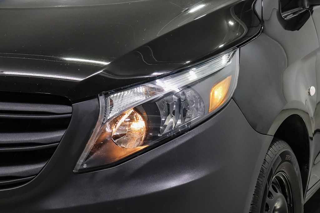 Thumbnail: 2023 Mercedes-Benz Metris - 21