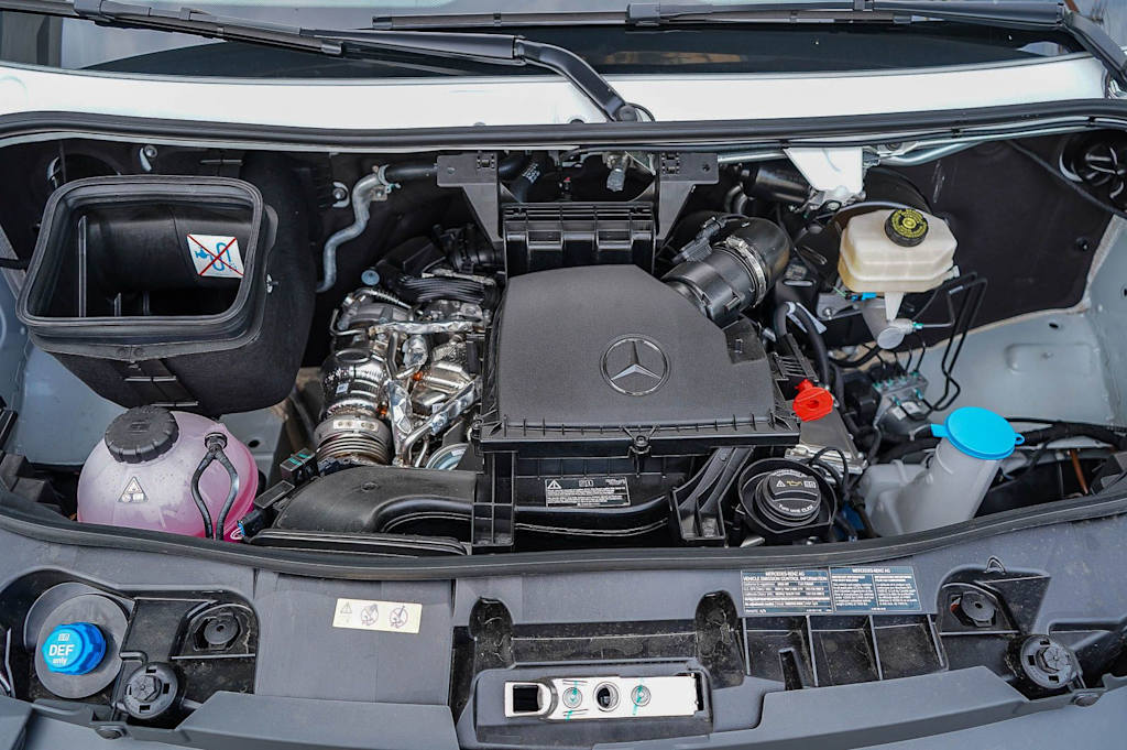 Thumbnail: 2026 Mercedes-Benz Sprinter - 8