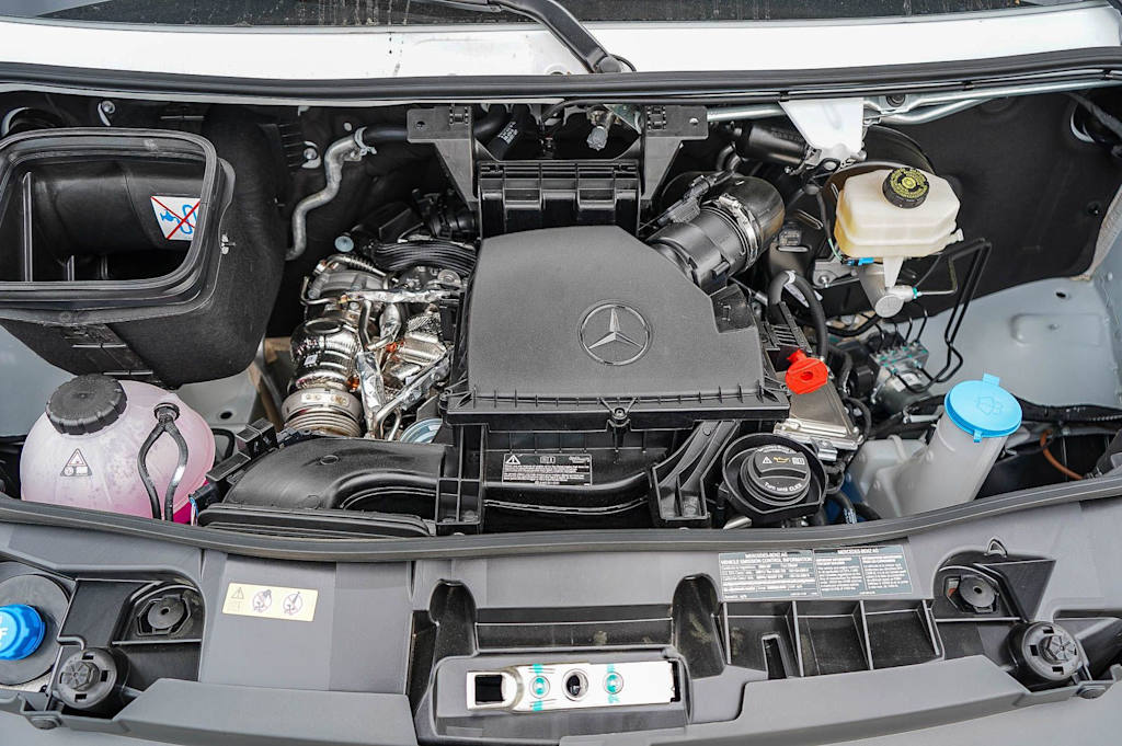 Thumbnail: 2026 Mercedes-Benz Sprinter - 8