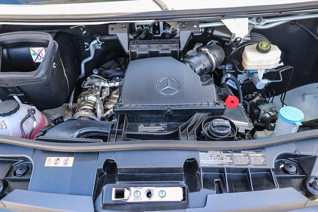 Thumbnail: 2025 Mercedes-Benz Sprinter - 7