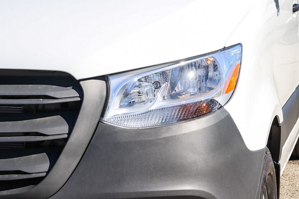 Thumbnail: 2026 Mercedes-Benz Sprinter - 17