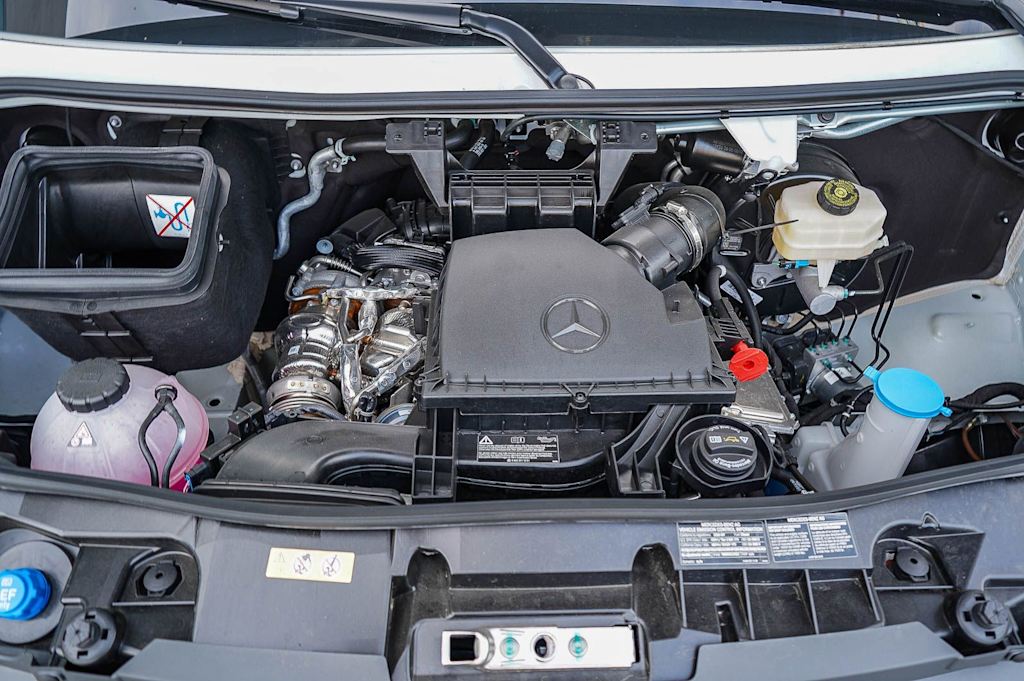 Thumbnail: 2026 Mercedes-Benz Sprinter - 8