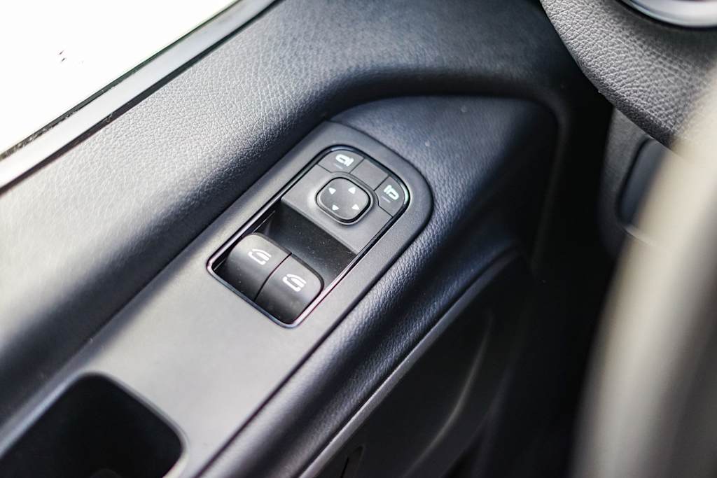 Thumbnail: 2023 Mercedes-Benz Sprinter - 22