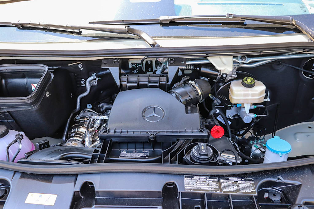 Thumbnail: 2026 Mercedes-Benz Sprinter - 8