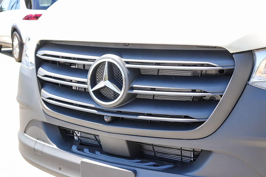 Thumbnail: 2026 Mercedes-Benz Sprinter - 6