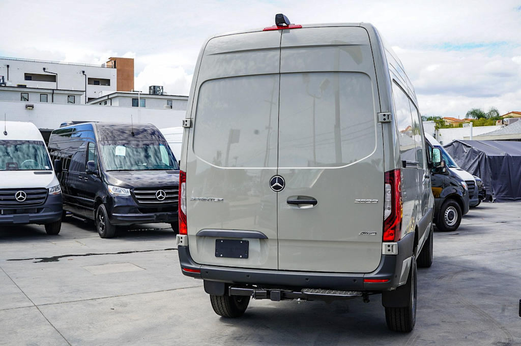 Thumbnail: 2026 Mercedes-Benz Sprinter - 19