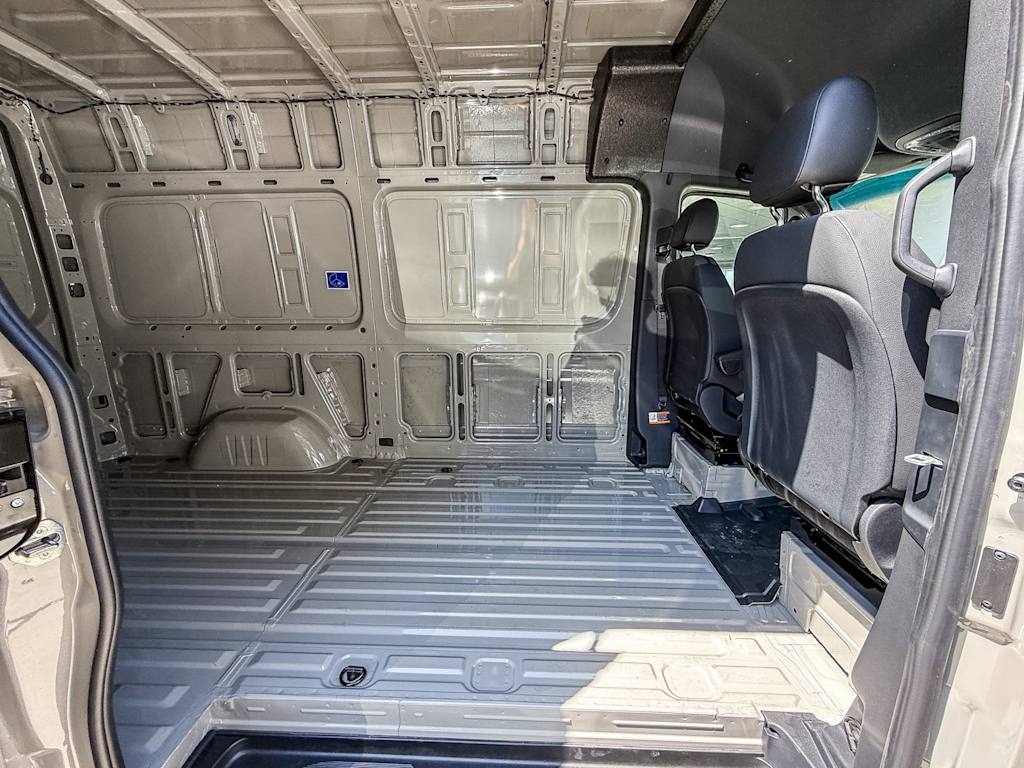 Thumbnail: 2025 Mercedes-Benz Sprinter - 20