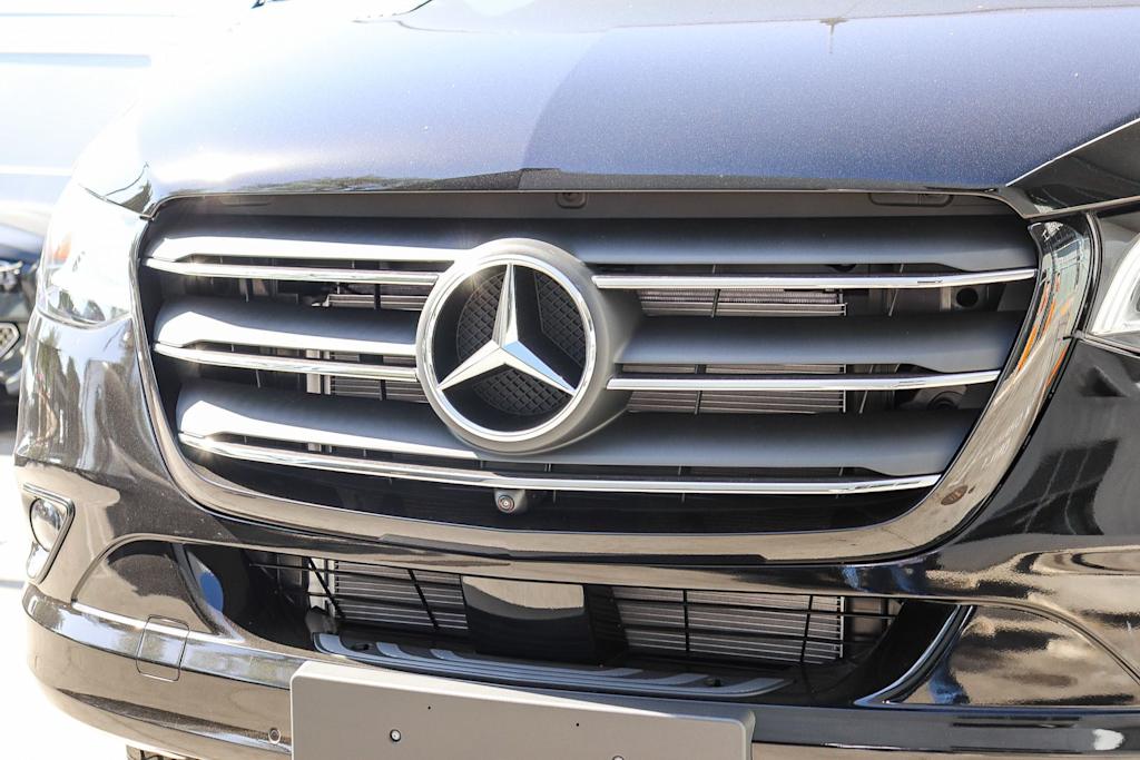 Thumbnail: 2026 Mercedes-Benz Sprinter - 14