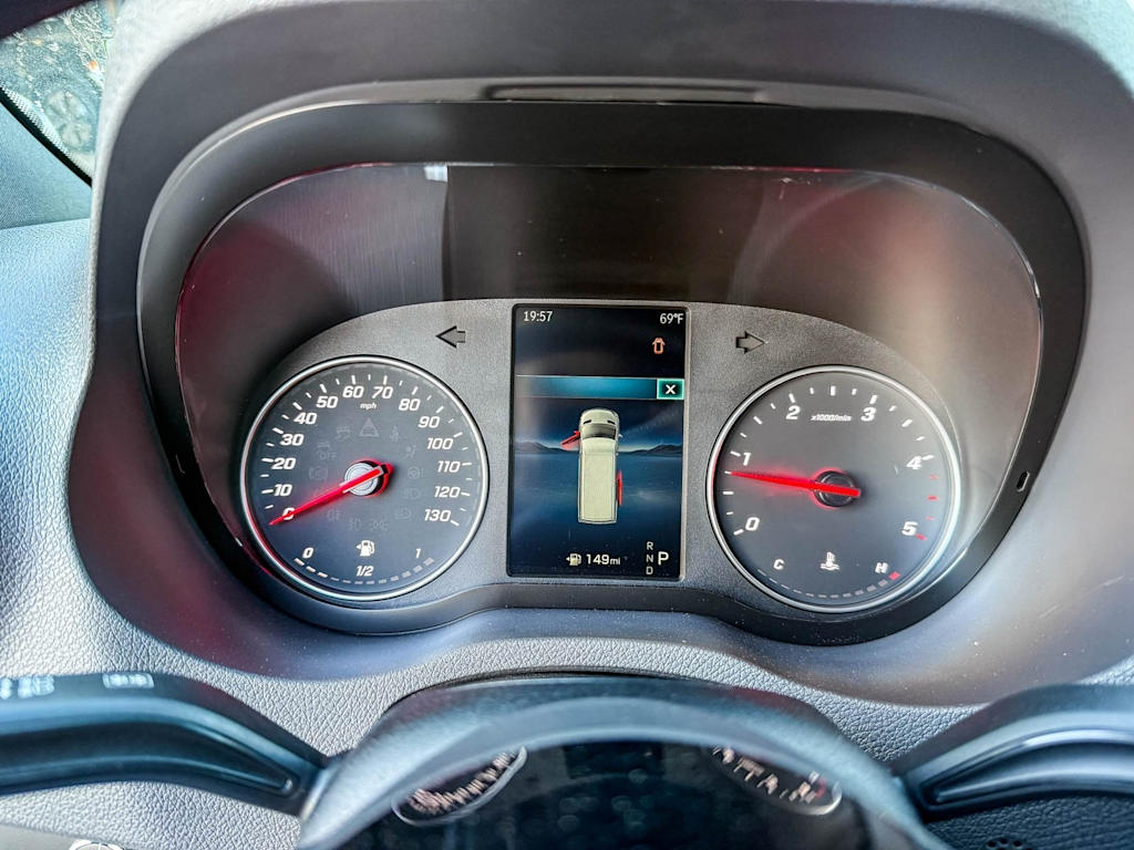 Thumbnail: 2025 Mercedes-Benz Sprinter - 11