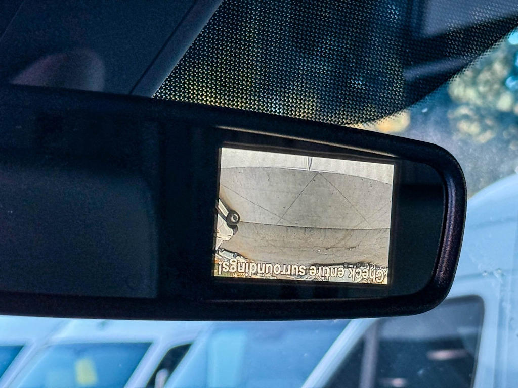 Thumbnail: 2025 Mercedes-Benz Sprinter - 22