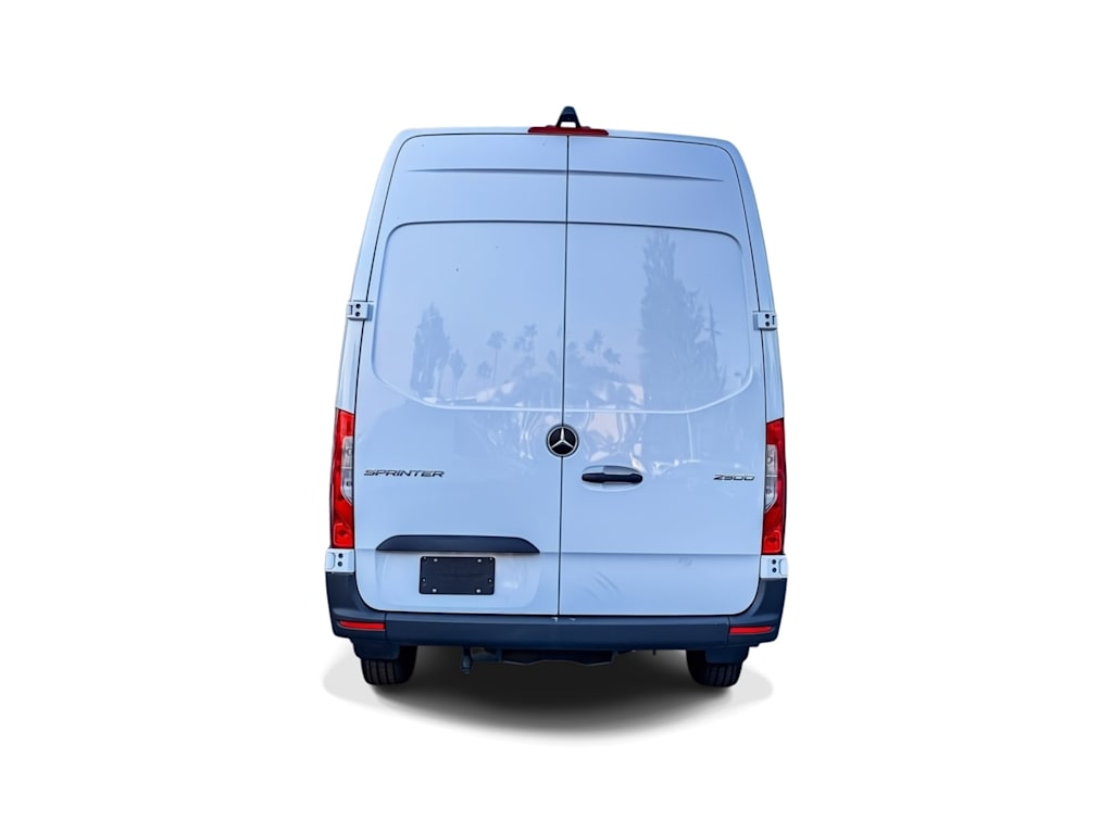 Thumbnail: 2025 Mercedes-Benz Sprinter - 15