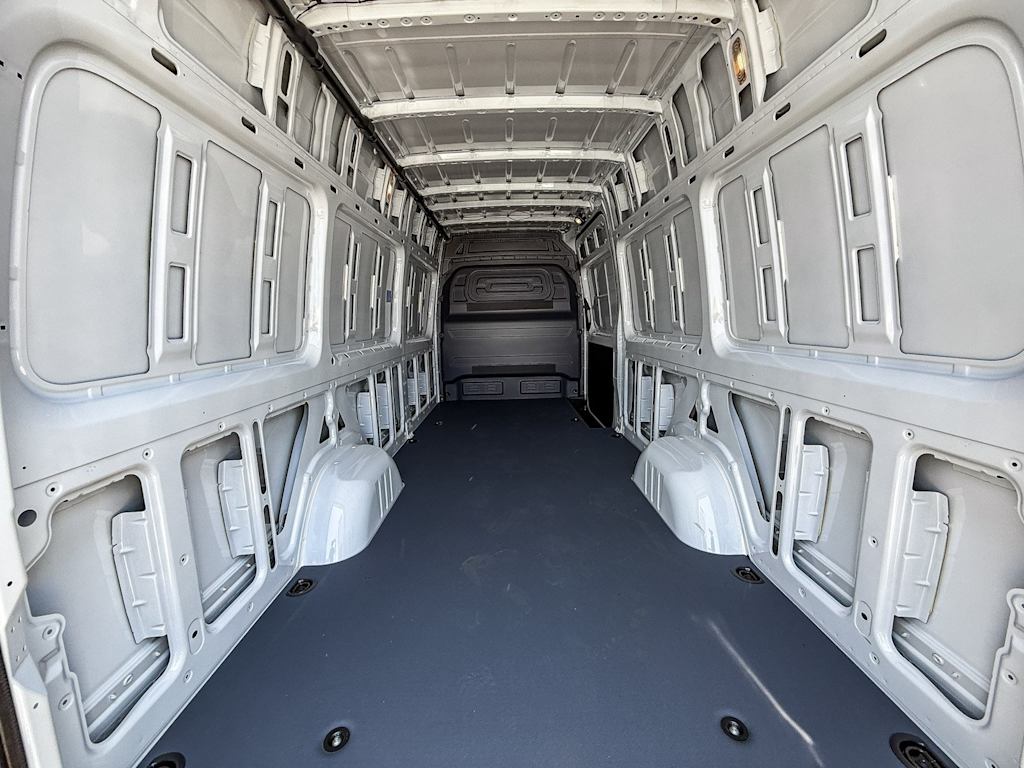 Thumbnail: 2024 Mercedes-Benz eSprinter - 22
