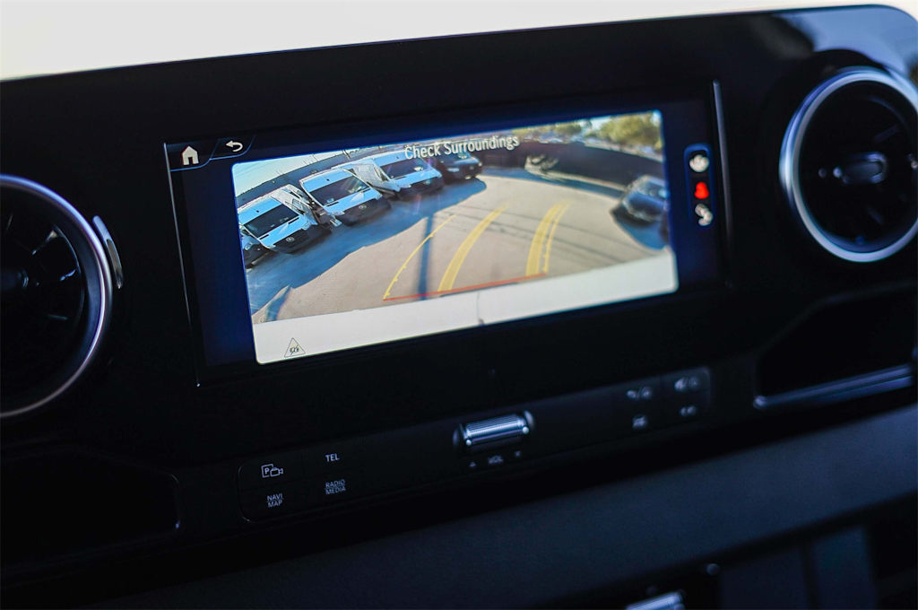 Thumbnail: 2024 Mercedes-Benz eSprinter - 23