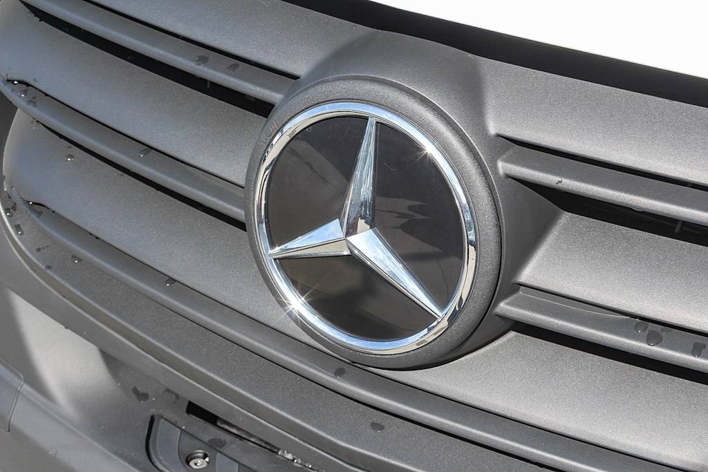 Thumbnail: 2024 Mercedes-Benz eSprinter - 16