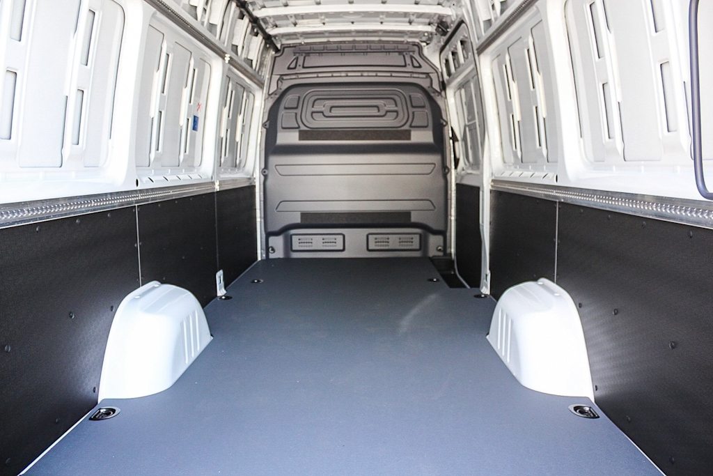 Thumbnail: 2024 Mercedes-Benz eSprinter - 11