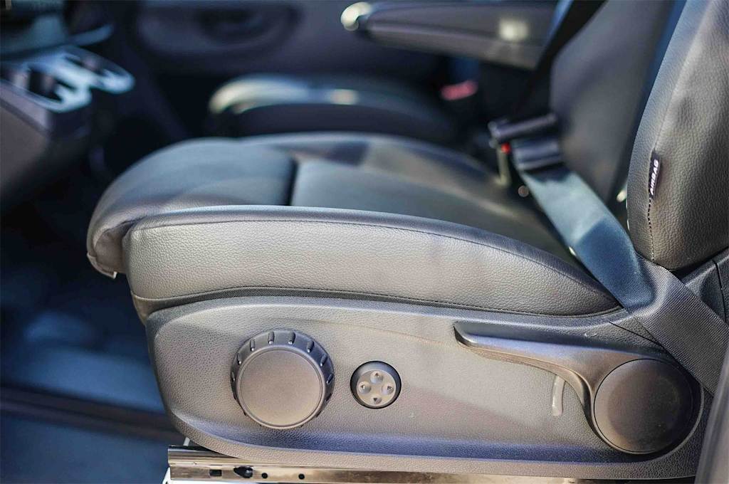 Thumbnail: 2024 Mercedes-Benz eSprinter - 22