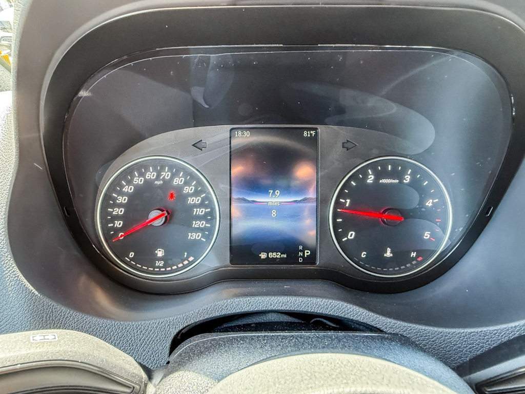 Thumbnail: 2025 Mercedes-Benz Sprinter - 13