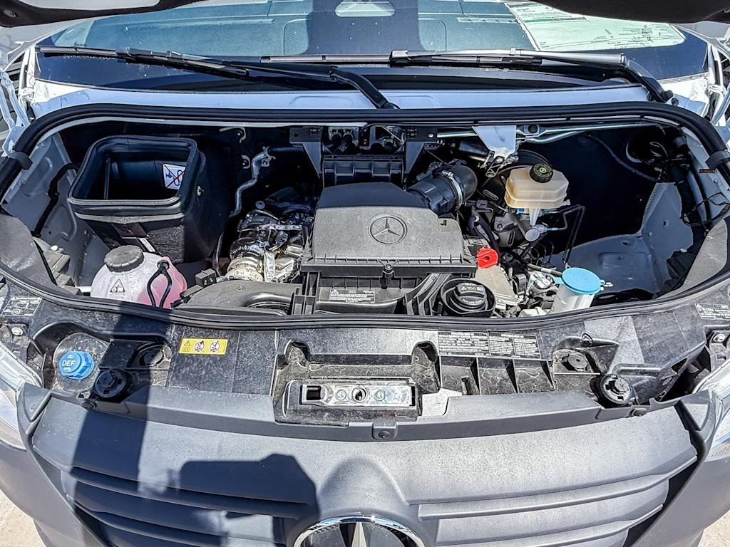 Thumbnail: 2025 Mercedes-Benz Sprinter - 8