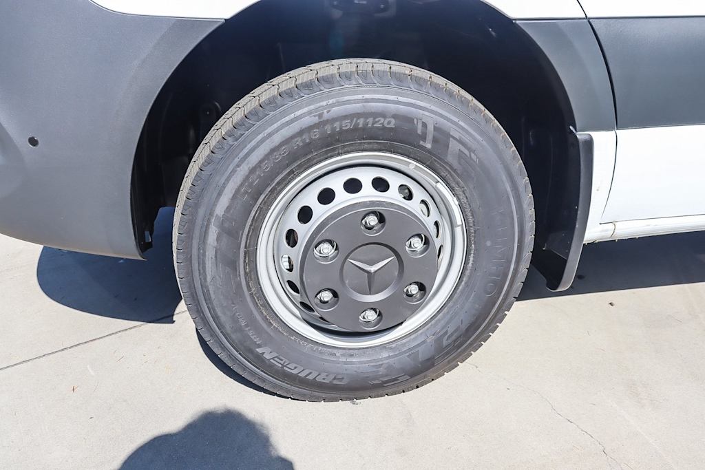 Thumbnail: 2025 Mercedes-Benz Sprinter - 18