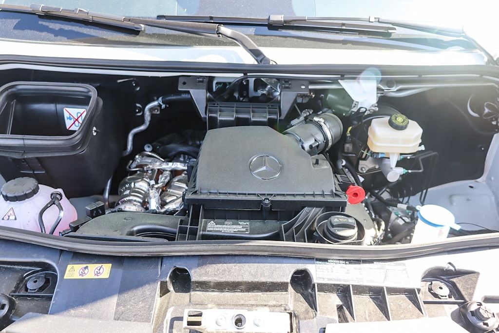 Thumbnail: 2025 Mercedes-Benz Sprinter - 7