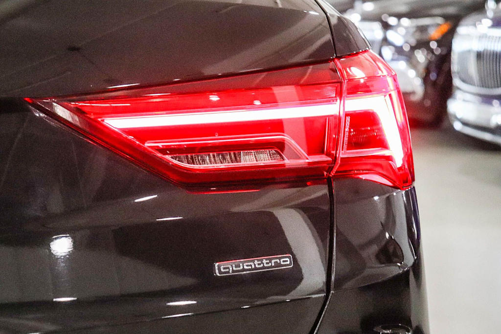 Thumbnail: 2021 Audi Q3 - 22