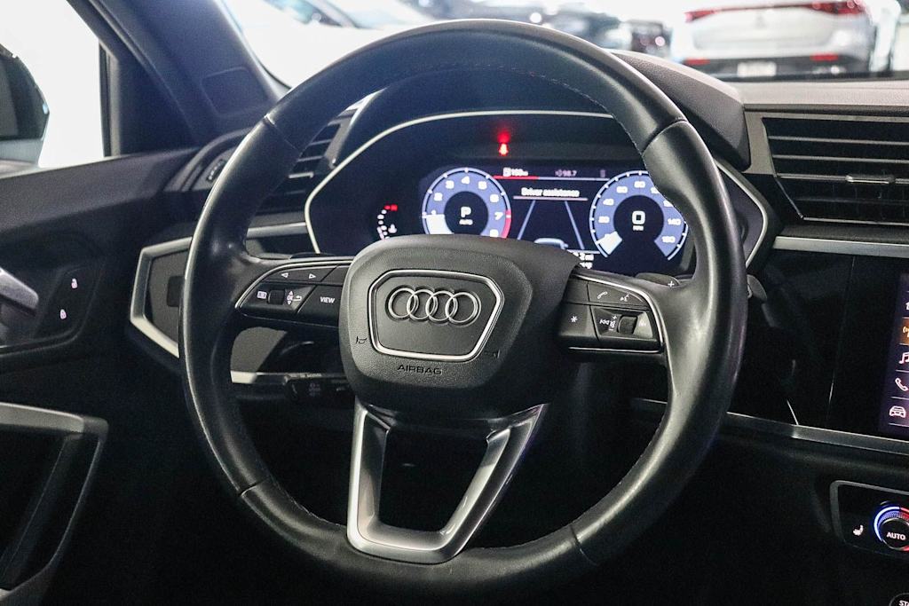 Thumbnail: 2021 Audi Q3 - 8