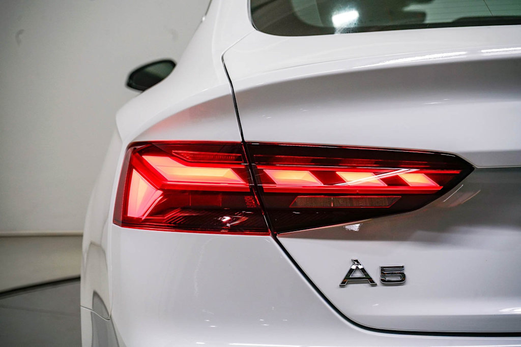 Thumbnail: 2022 Audi A5 - 22