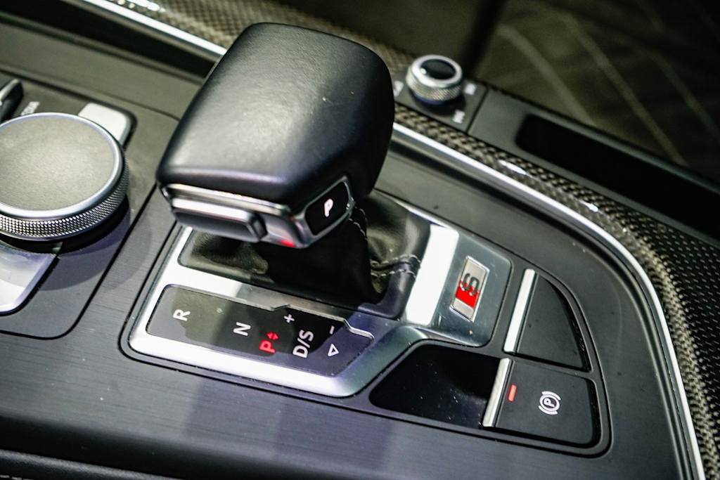 Thumbnail: 2019 Audi S5 - 13