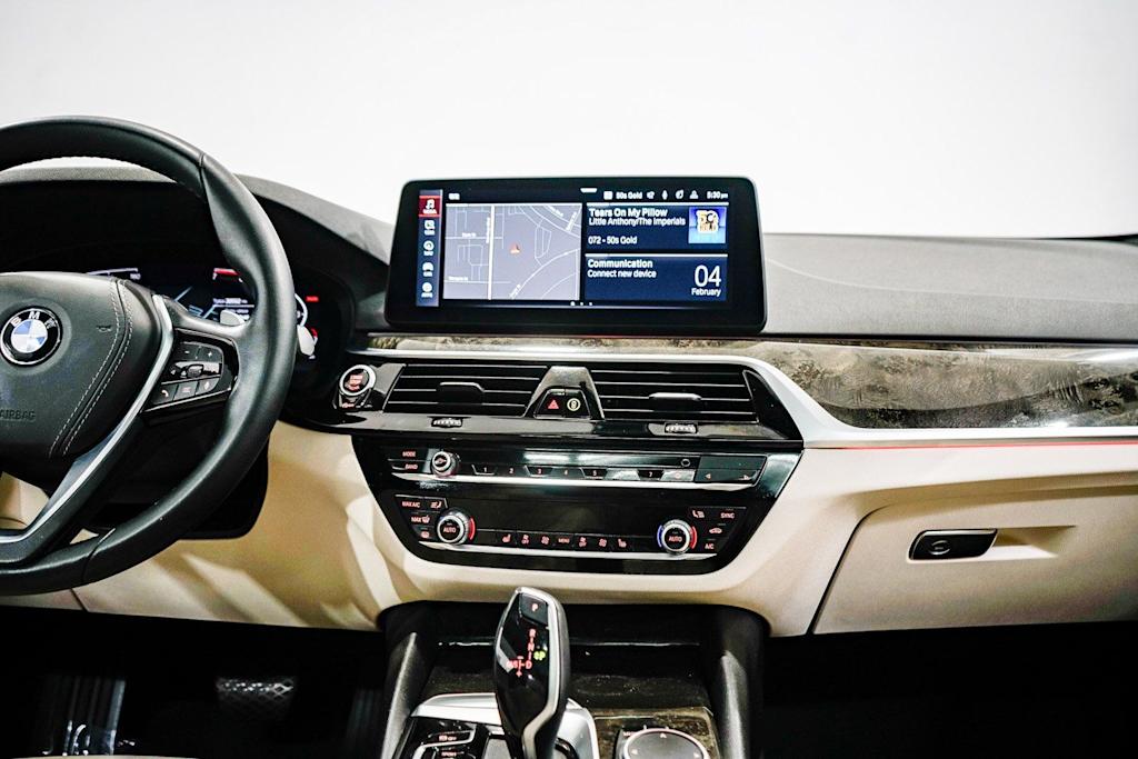 Thumbnail: 2023 BMW 5 Series - 7