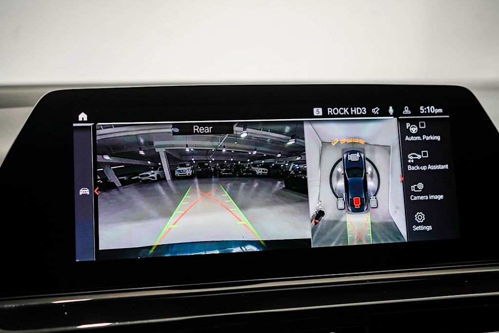 Thumbnail: 2022 BMW 8 Series - 25