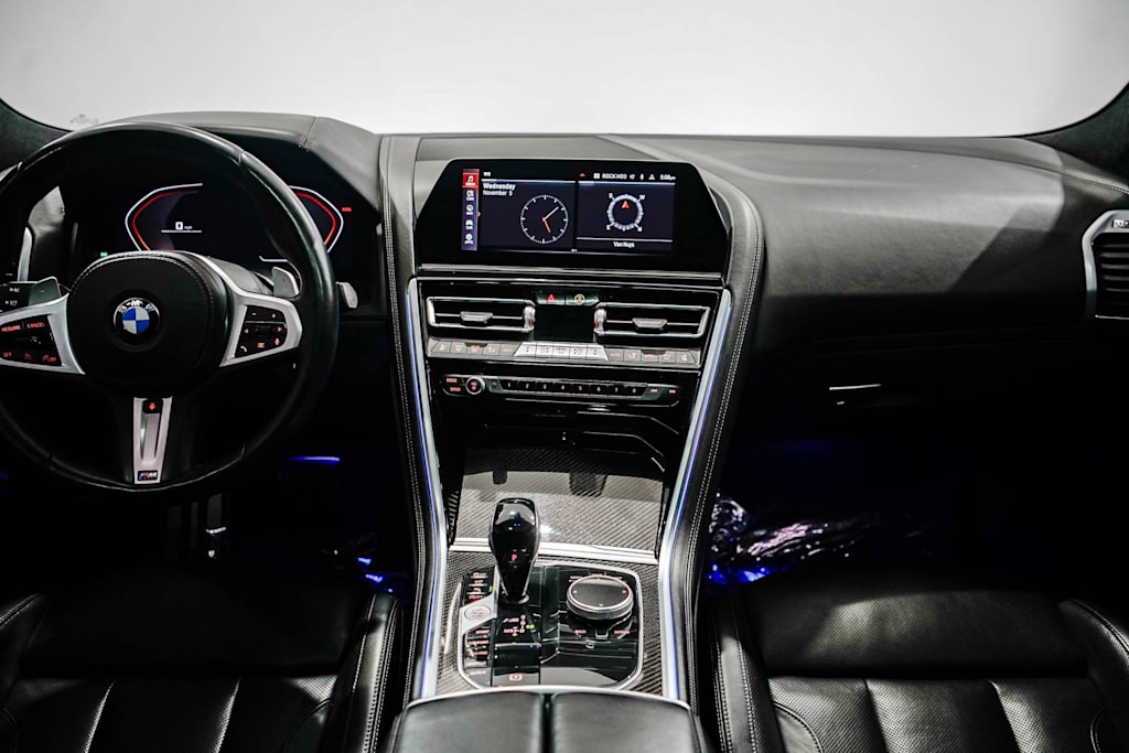 Thumbnail: 2022 BMW 8 Series - 2