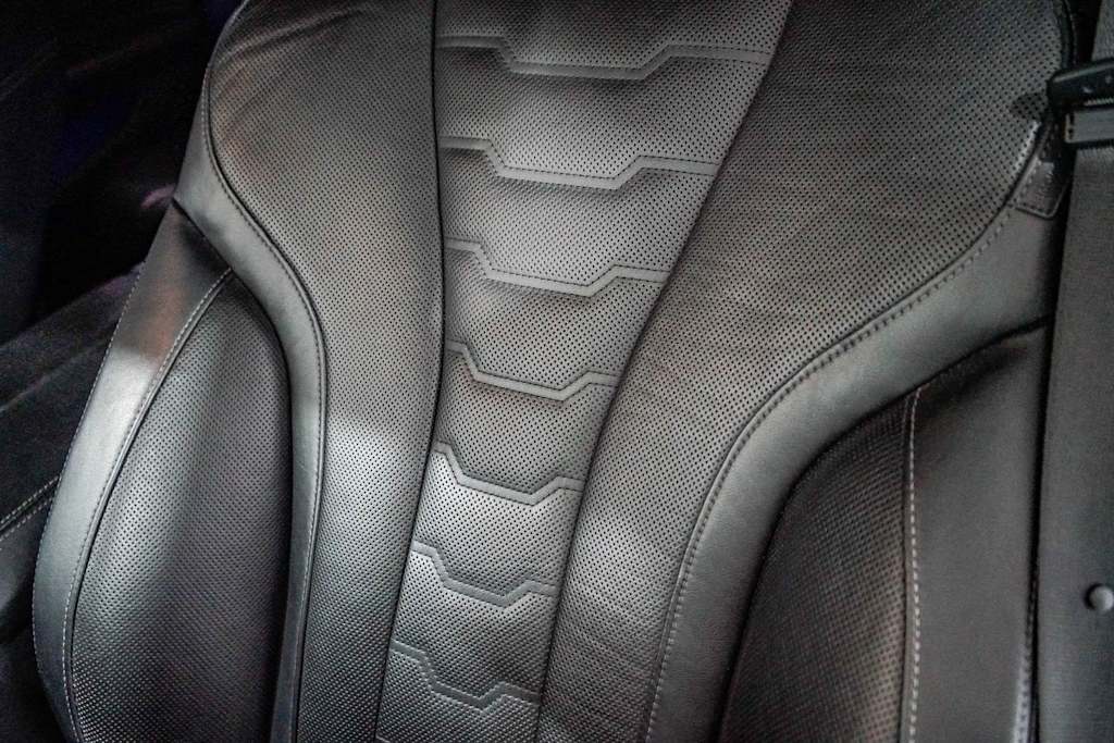 Thumbnail: 2022 BMW 8 Series - 28