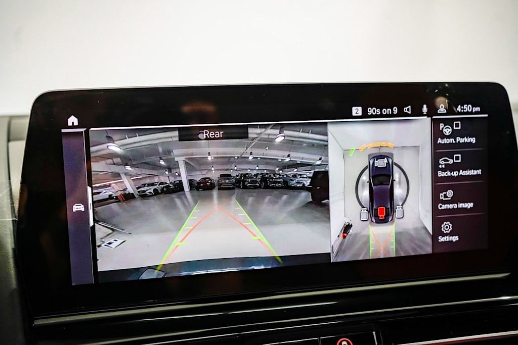 Thumbnail: 2025 BMW 8 Series - 27