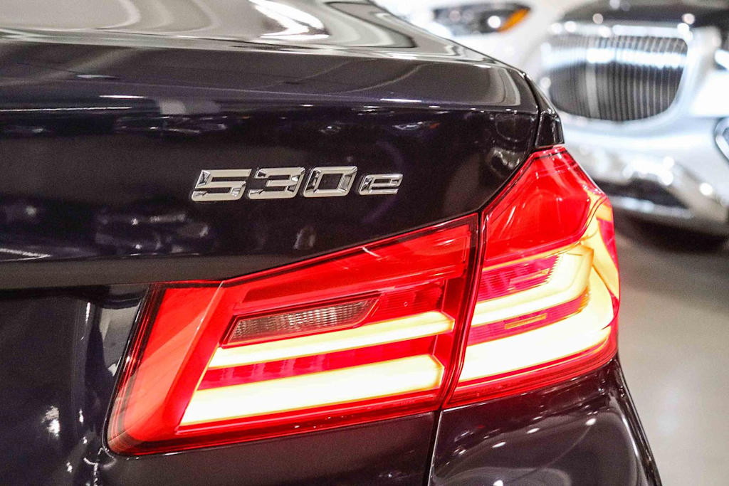 Thumbnail: 2019 BMW 5 Series - 21
