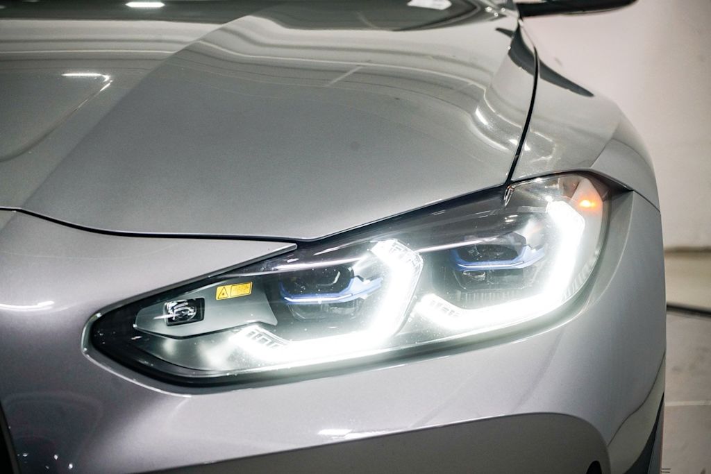 Thumbnail: 2023 BMW M4 - 23