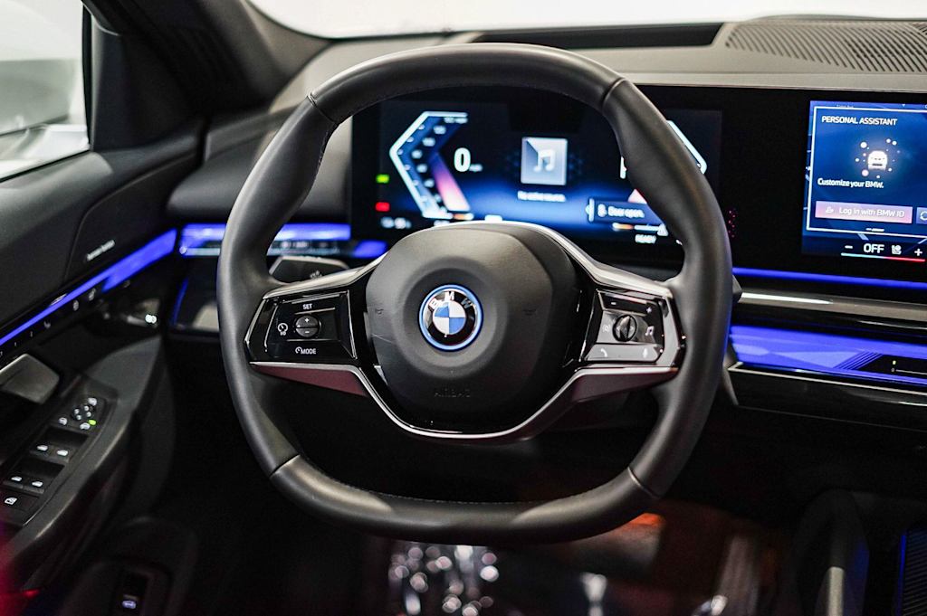 Thumbnail: 2025 BMW i5 - 12