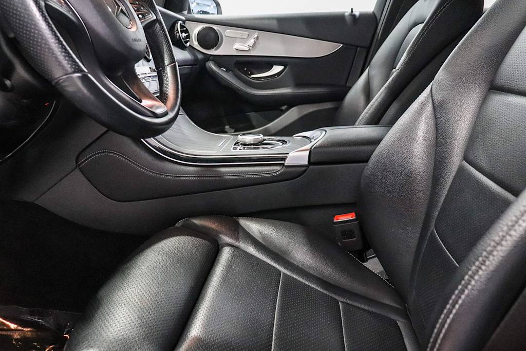 Thumbnail: 2019 Mercedes-Benz GLC - 10