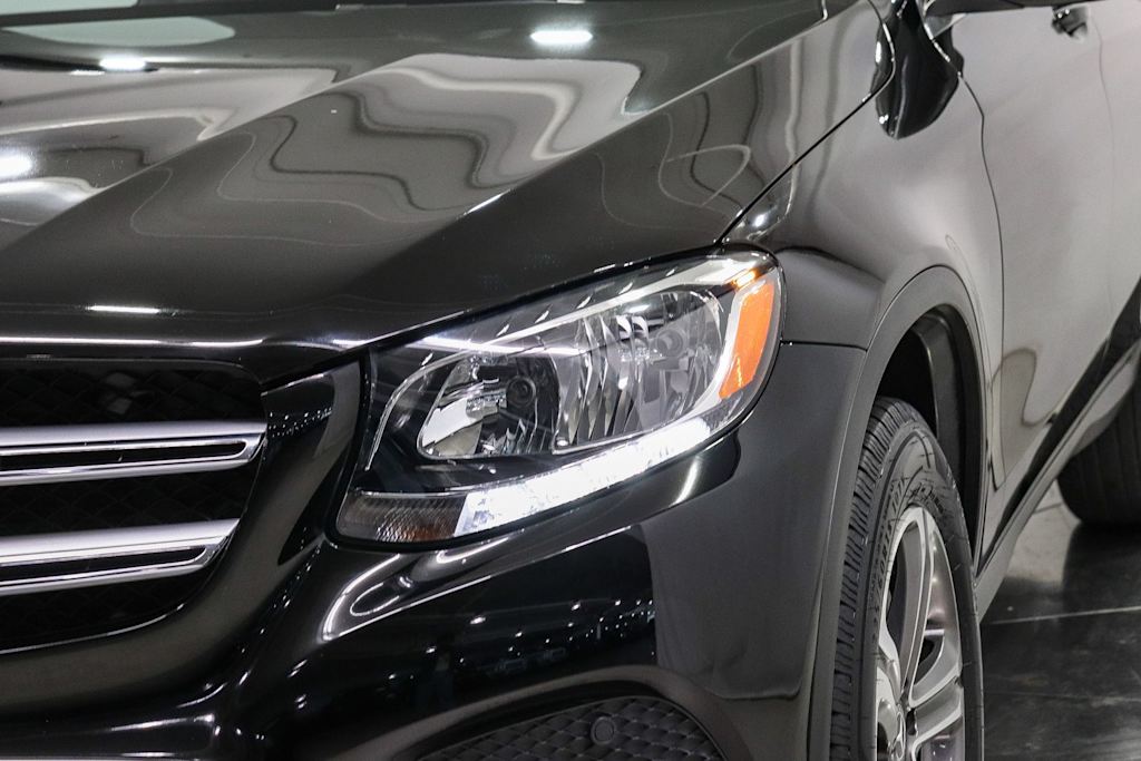 Thumbnail: 2019 Mercedes-Benz GLC - 20