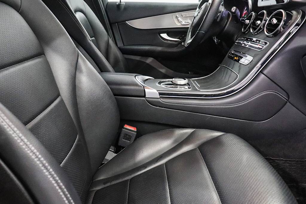 Thumbnail: 2019 Mercedes-Benz GLC - 9