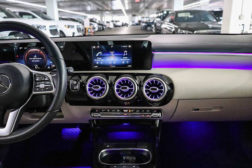 Thumbnail: 2020 Mercedes-Benz CLA - 12