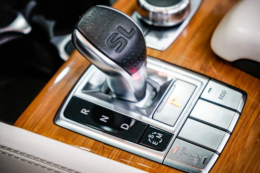 2014 Mercedes-Benz SL-Class SL 550 10