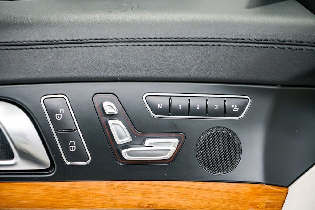 2014 Mercedes-Benz SL-Class SL 550 22