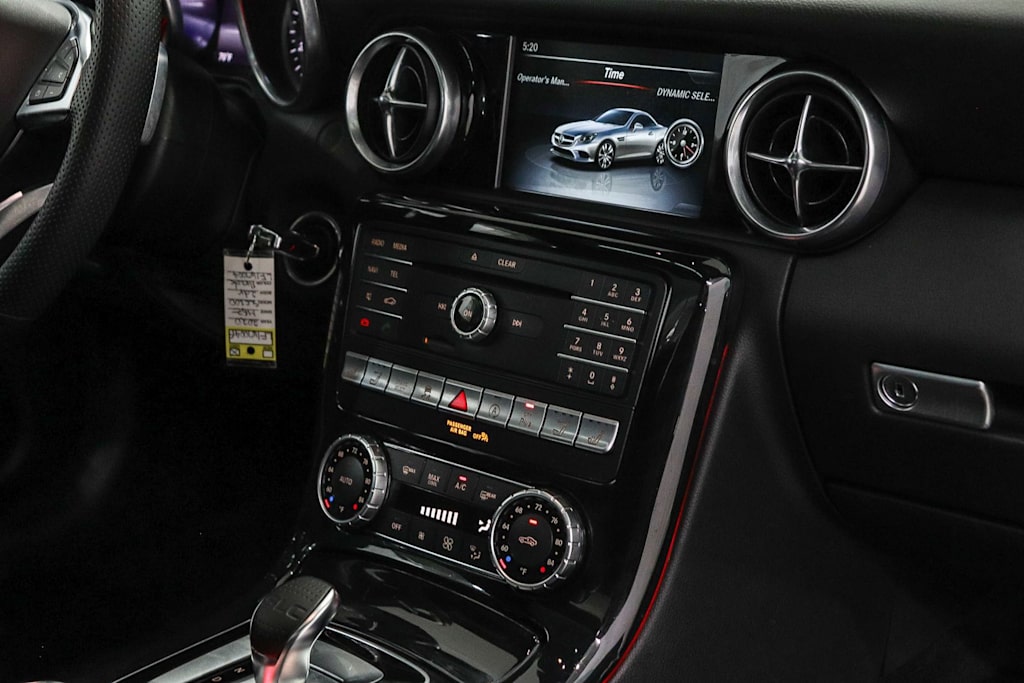 Thumbnail: 2020 Mercedes-Benz SLC - 21