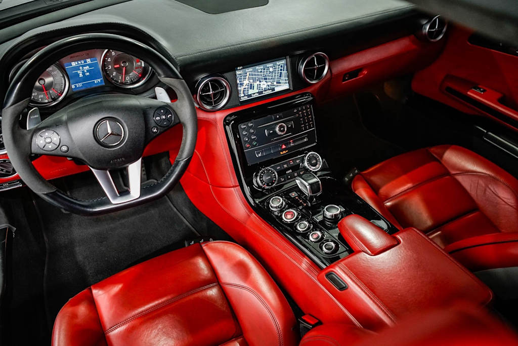 Thumbnail: 2012 Mercedes-Benz SL-Class - 2