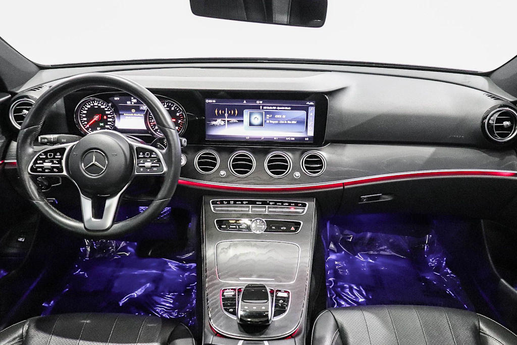 Thumbnail: 2019 Mercedes-Benz E-Class - 2