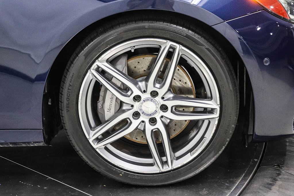 Thumbnail: 2017 Mercedes-Benz E-Class - 6