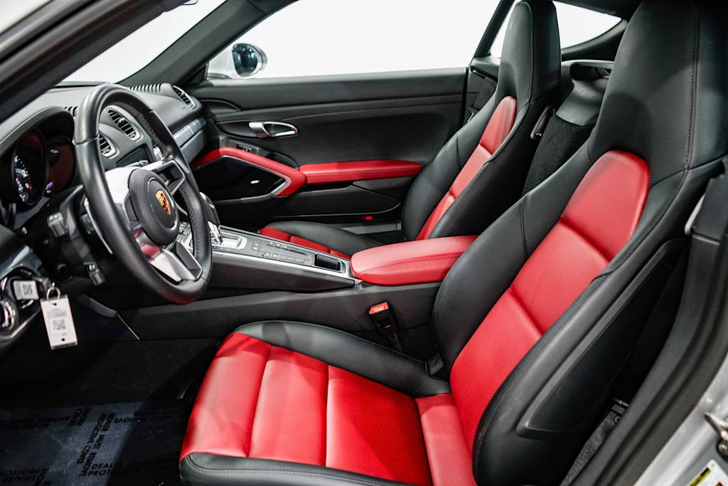 Thumbnail: 2022 Porsche 718 Cayman - 8